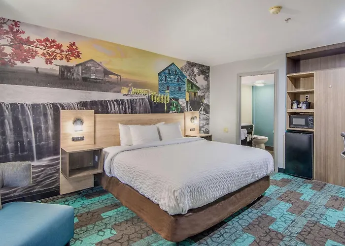 Clarion Pointe Wake Forest - Raleigh North