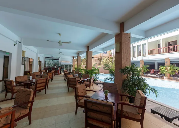 Smiling Hotel