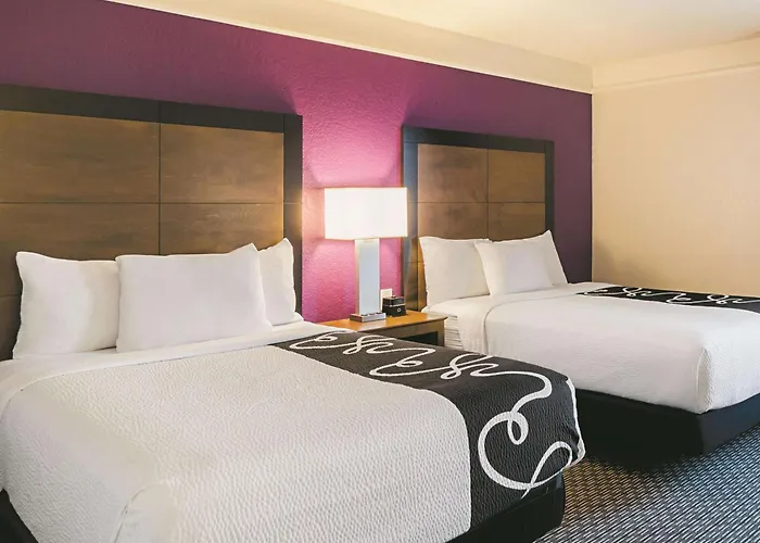 La Quinta Inn & Suites By Wyndham Denver Airport Dia