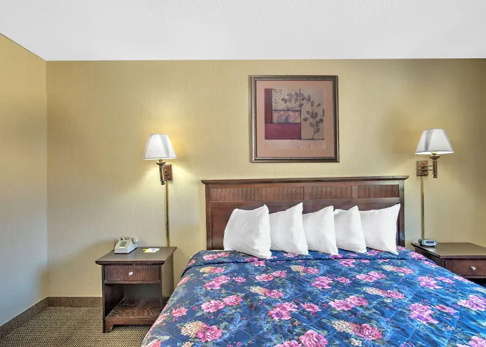 Days Inn Auburn/Finger Lakes Region