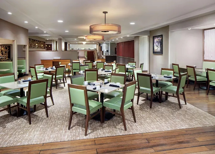 Doubletree By Hilton Cleveland East Beachwood