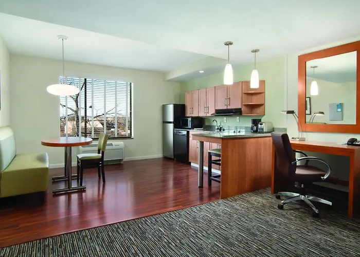 Hyatt House Hartford North/Windsor