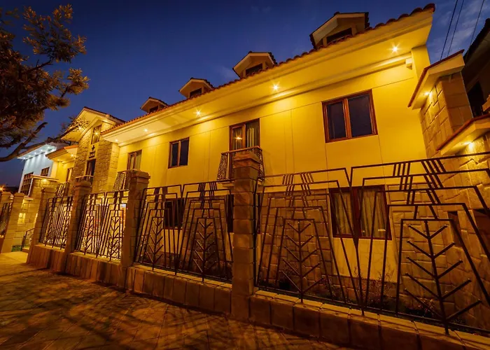 Yawar Inka Hotel