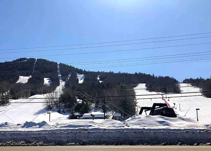 Attitash Mountain Village Studio - Slope View - Ski - Storyland