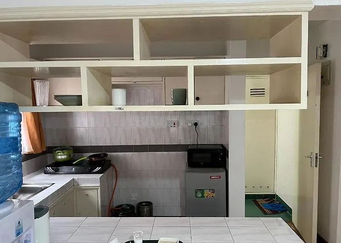 A&L Suites Lantana Road