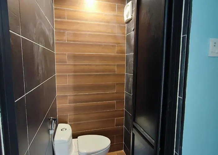 Homestay Wee Inn Jb Indoor Pool