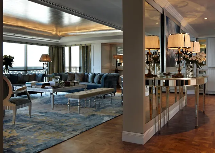 Intercontinental Phoenicia Beirut By Ihg