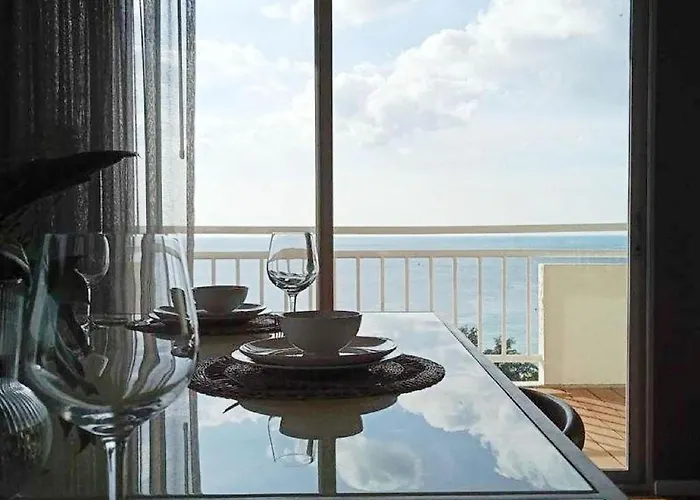 Waterfront Suites Phuket By Centara New