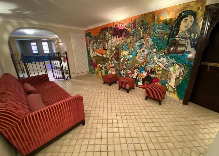 Chambre Rose Opale, Riad 9 Couple only au village naturiste