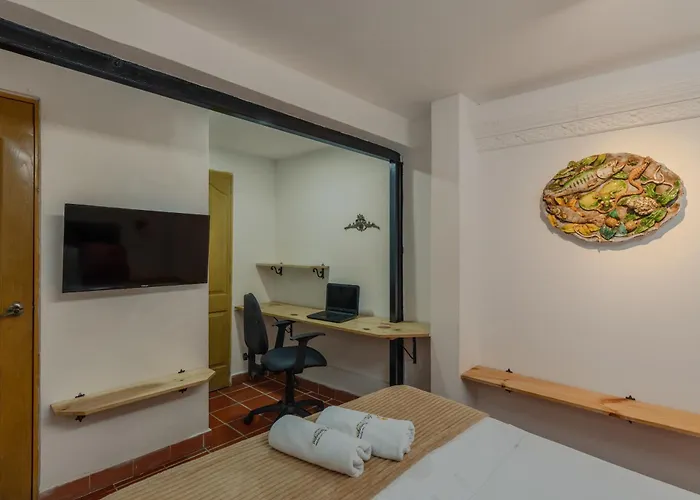Casa Los Naranjos Hostal