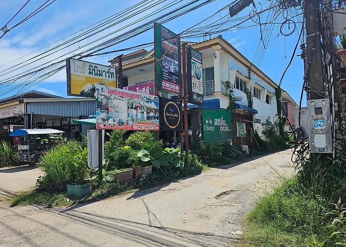 Cha-Cha Hotel