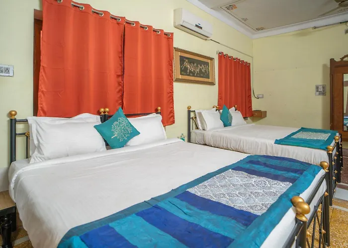 Hotel Ambavgarh Palace