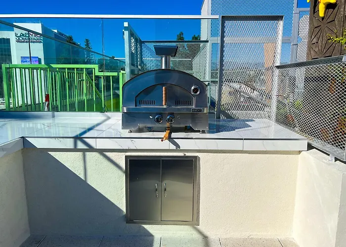 Luxury La Penthouse Prime Location Min From Hollywood And Downtown