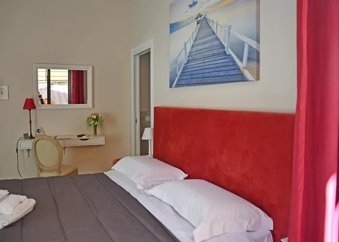 B&B Romeo Luxury Rooms