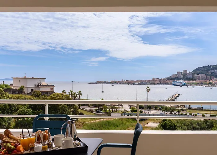 Residence De Tourisme Ajaccio Amiraute