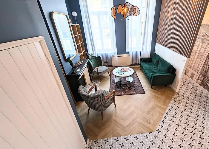 Elegante Maison Amienoise - Proche Gare, Home-Cinema, 3 Chambres Doubles, 1 Chambre Familiale Avec Jacuzzi Privatif - La Maison Des Petits Sablon