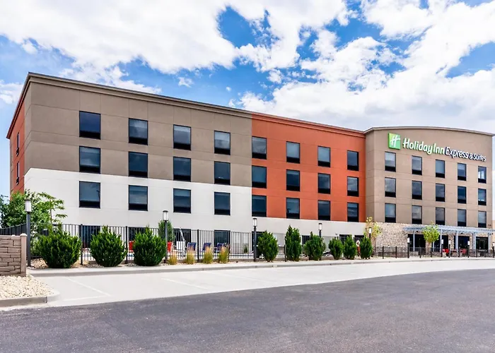 Holiday Inn Express & Suites - Colorado Springs Afa Northgate By Ihg