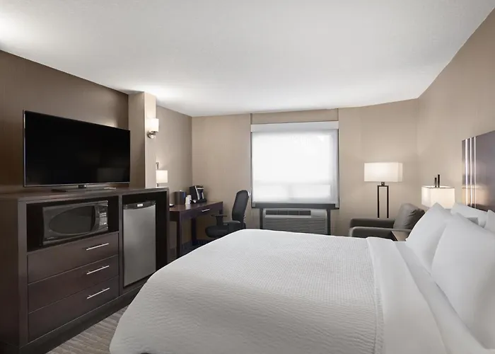 Holiday Inn Calgary Airport By Ihg