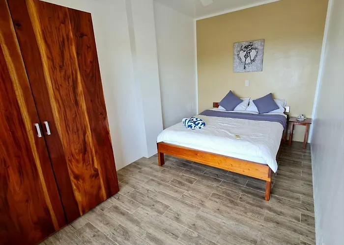 Tablas Seaview Homestay