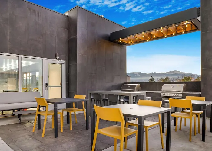 Home2 Suites By Hilton Colorado Springs Airport