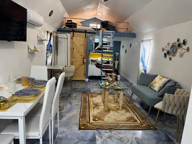 Little Italy - Welcome To Venice Tiny House