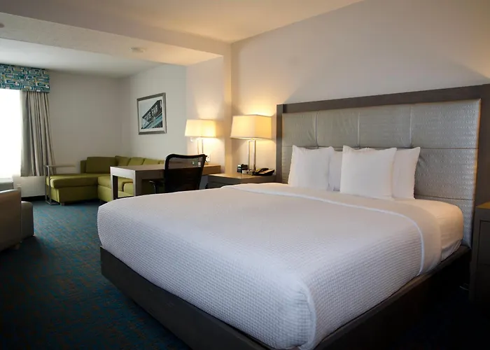 La Quinta By Wyndham St. Paul-Woodbury