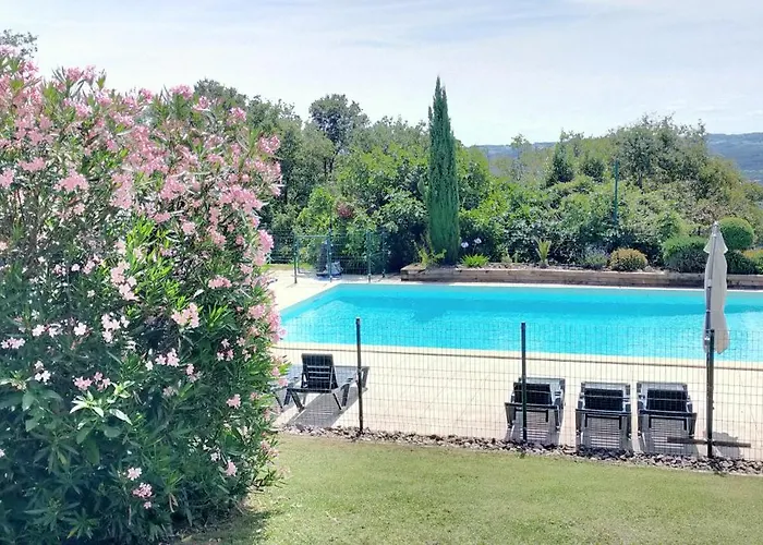 Hôtel-Restaurant Les Collines
