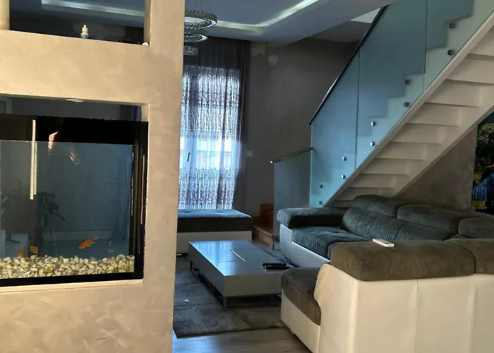 Henri'S Apartament