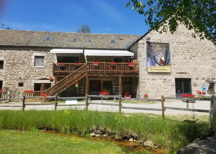 Logis hôtels Les Granges de Bigose