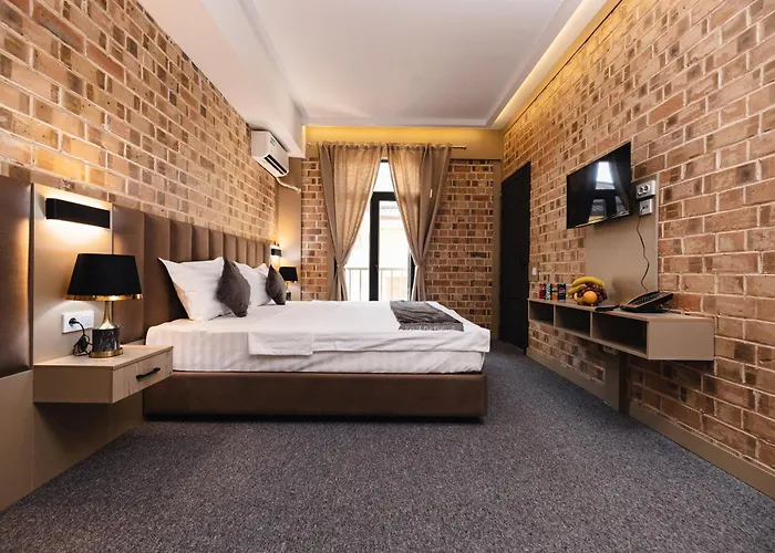 Air Art Hotel