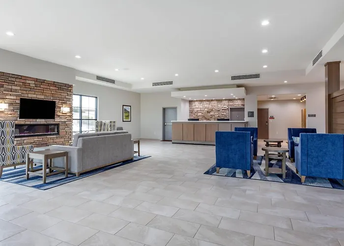 Comfort Suites Scottsdale Talking Stick Entertainment District