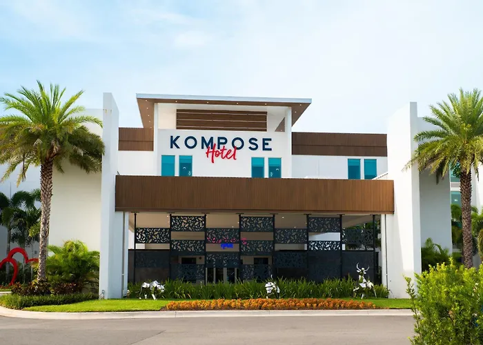 Kompose Boutique Resort @ Theme Parks