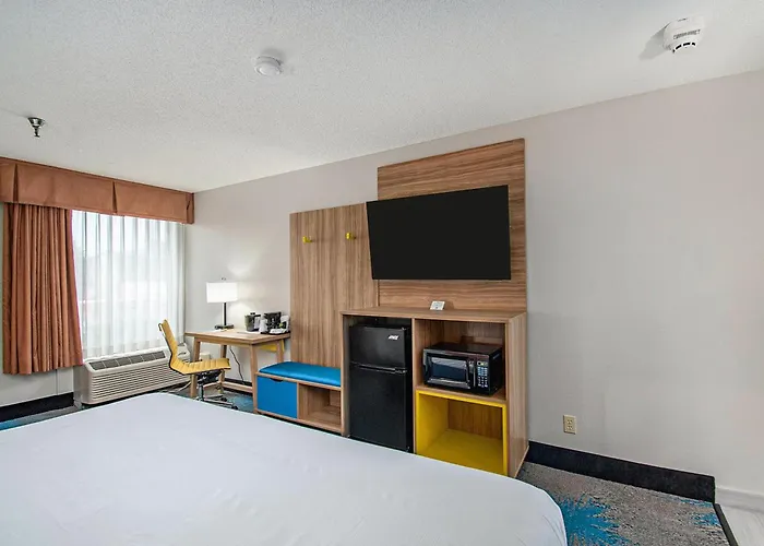 Days Inn & Suites By Wyndham Mt Pleasant