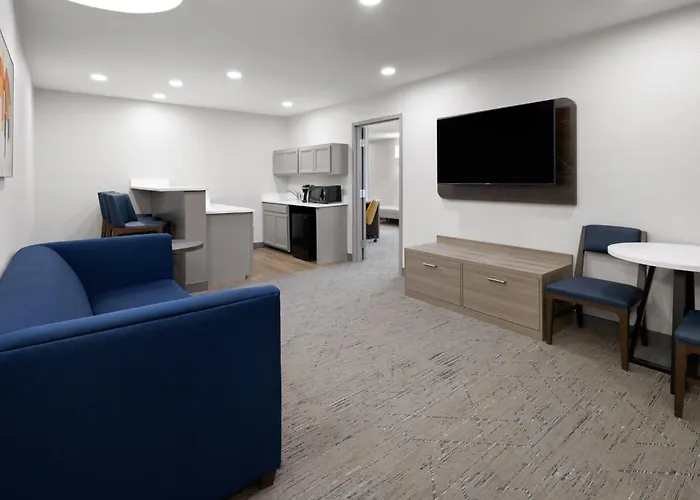 Holiday Inn Express & Suites Wyomissing By Ihg