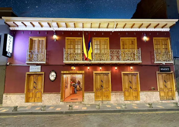 Hotel avenida cuenca