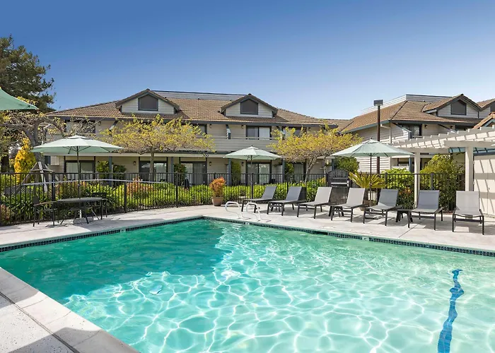 Seacliff Inn Aptos, Tapestry Collection By Hilton