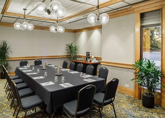 Doubletree By Hilton Hotel Denver
