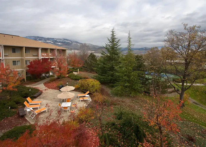 Ashland Hills Hotel & Suites