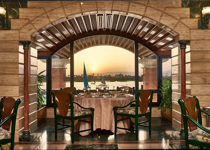 Sonesta St. George Hotel - Convention Center