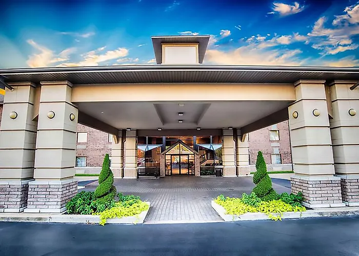 Grand Oaks Hotel
