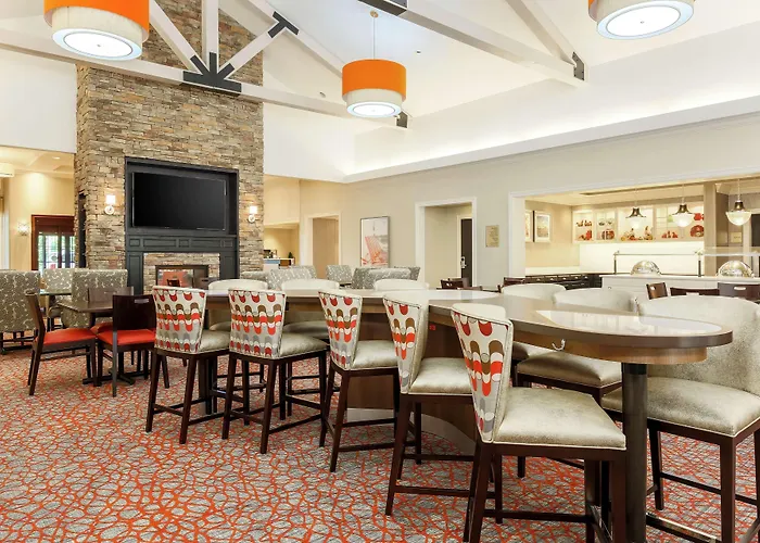 Homewood Suites By Hilton Long Island-Melville