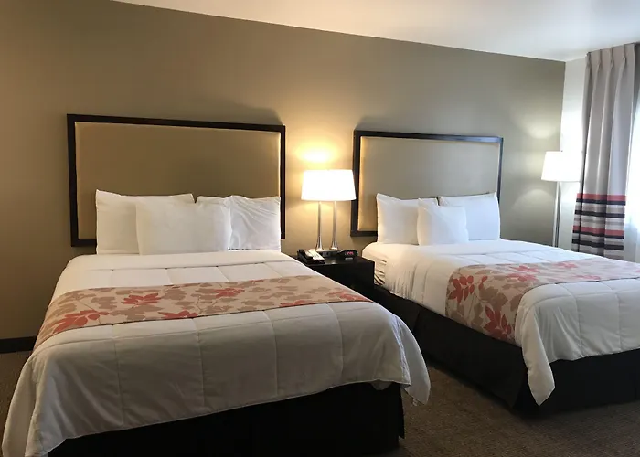 Hawthorn Suites