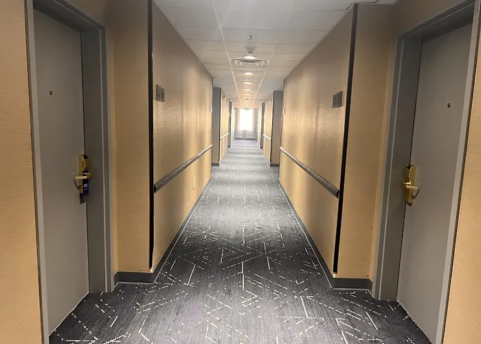 Comfort Suites Louisville Airport