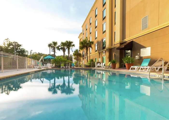 Hampton Inn & Suites Jacksonville-Airport