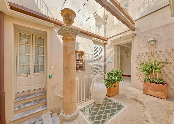 Palazzo Mosco Inn - Dimora Storica