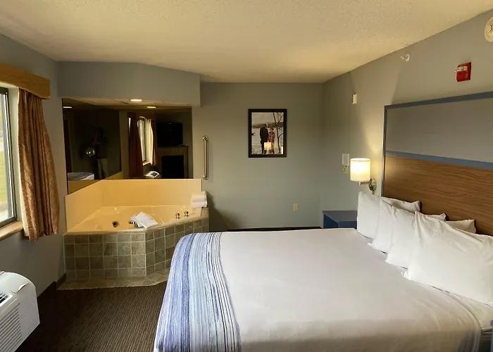Americinn By Wyndham Greenville