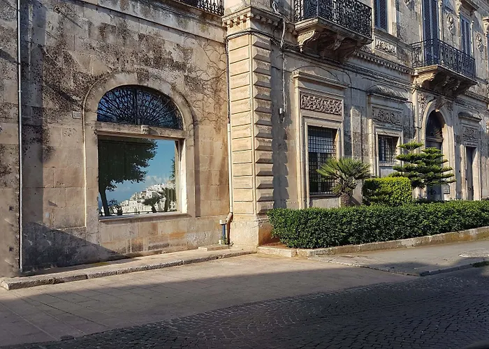 OSTUNI PALACE - Hotel Ristorante&SPA