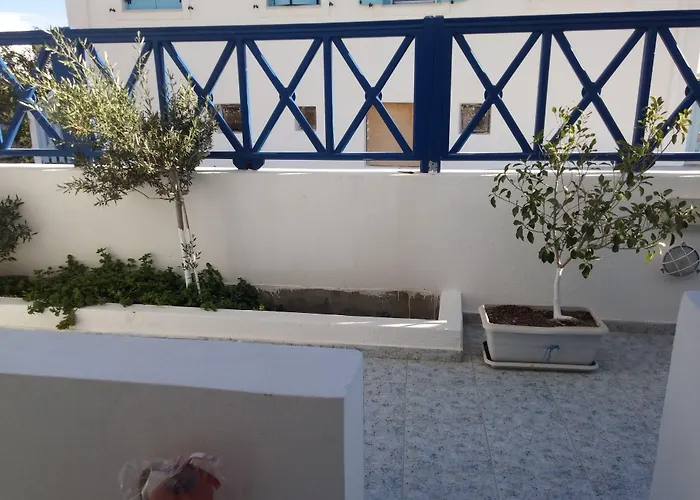 Roula Villa Studios & Apartments