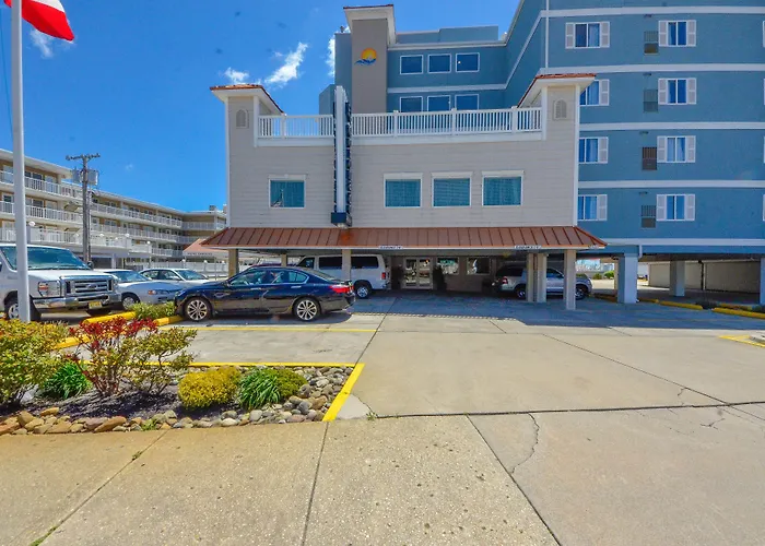 El Coronado Resort
