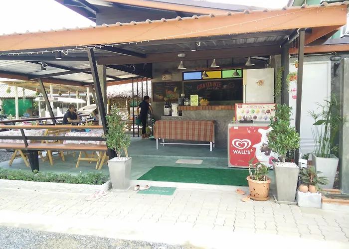 Cha-Cha Hotel